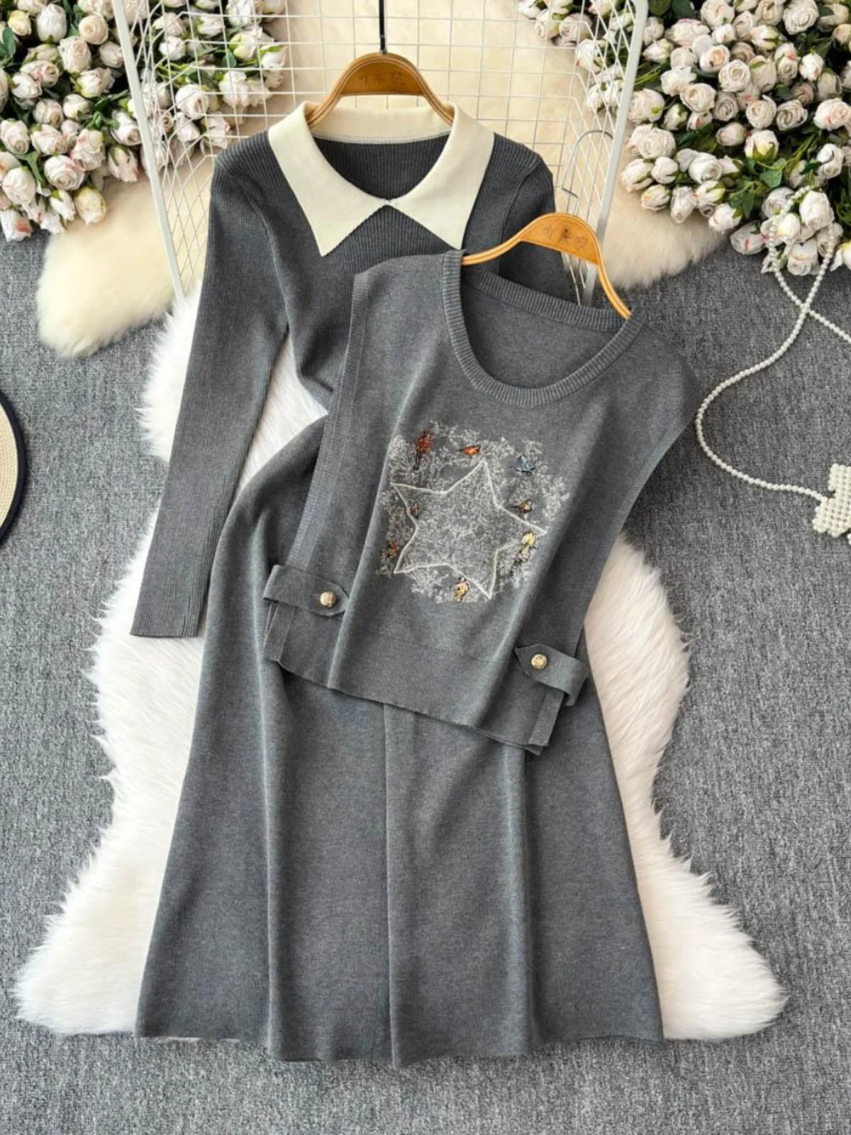 

Elegant Jacquard vest And dress set for women autumn Spring 2025 new French design style slim two-piece set