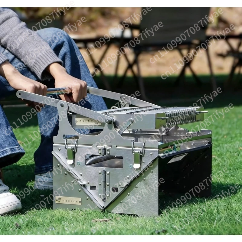 Folding inverted barbecue grill Wood burning carbon gas tank Multifunctional barbecue grill Exquisite and compact