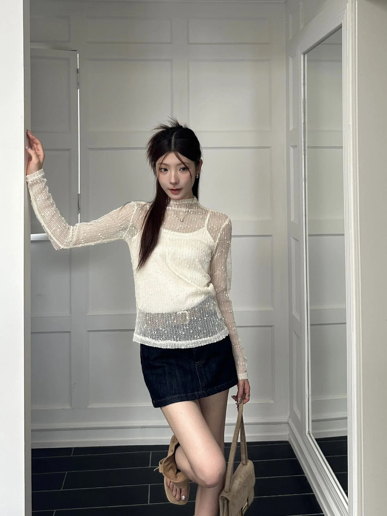 

New Spring and Summer Hollow Bubble Knit Long Sleeve Shirt + Small Camisole VestNO.8