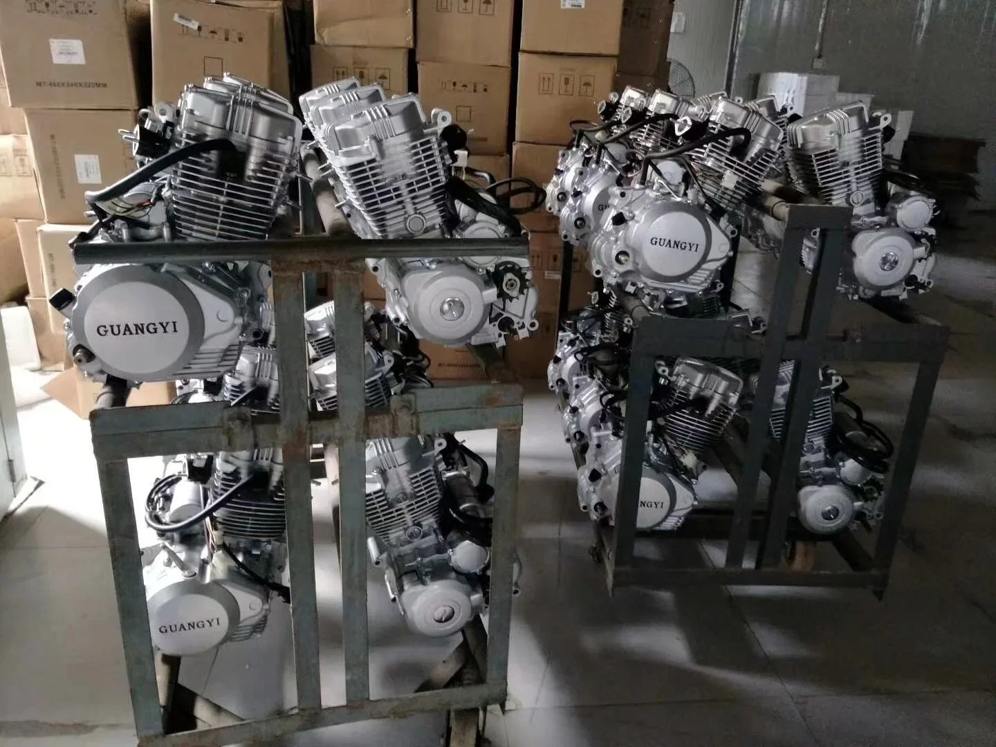 Picture 7: Hot Selling 250CC Motorcycle Engine Assembled Air Cooling With Balanced Shaft 5 Gear