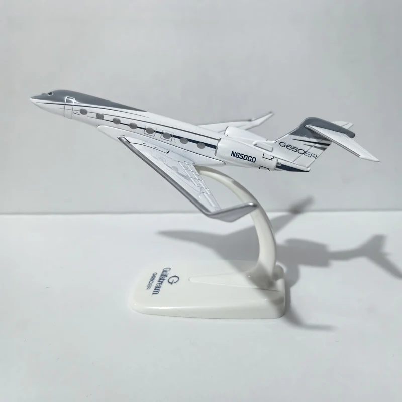 modelo-de-aeronave-em-metal-diecast-jason-tutu-gulfstream-g650er-escala-1-200-16cm-miniatura-autentica-para-colecao-e-presente