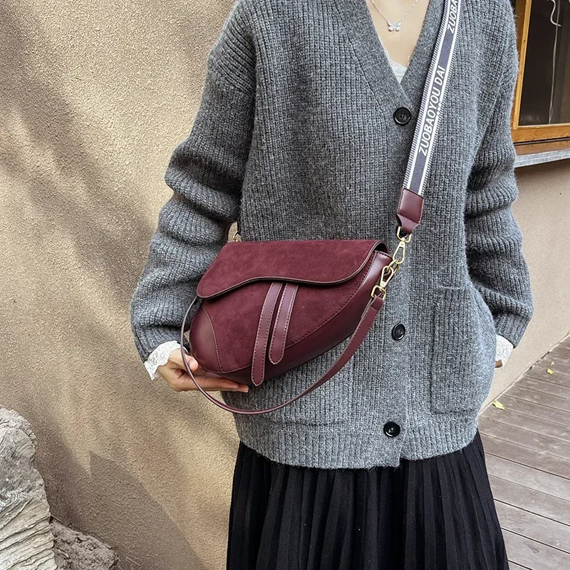 حقيبة كروس كلاسيكية بتصميم باريس للنساء، محفظة جلدية فاخرة وبسيطة، شعار أنيق بحروف، سعة كبيرة، حقيبة عصرية