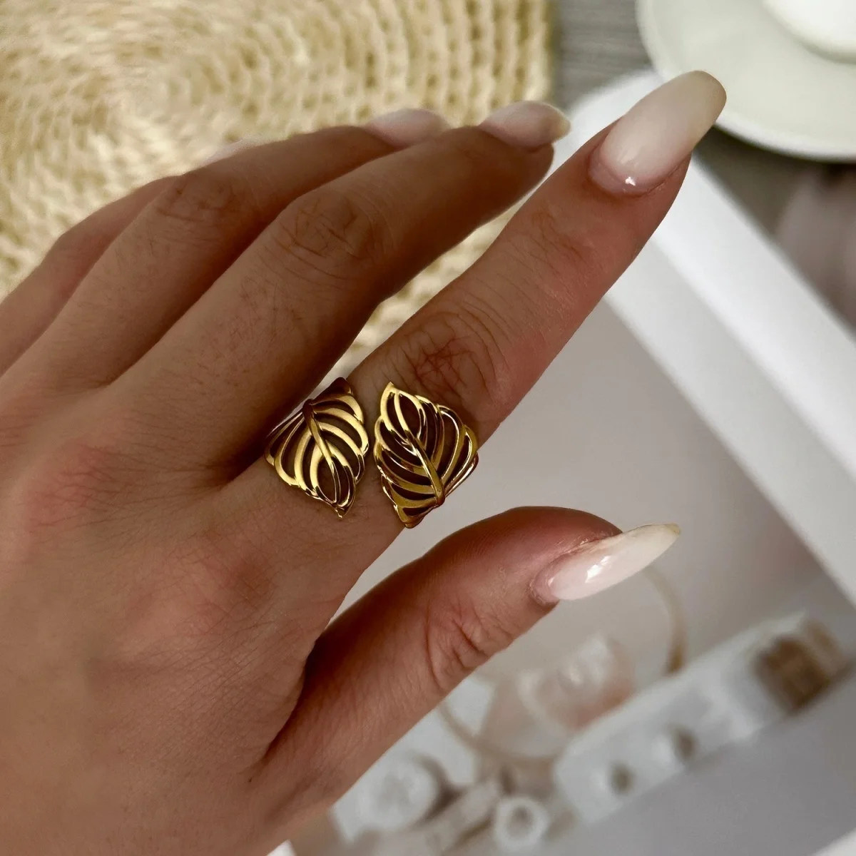 Hohle, doppelte Kreisringe aus Edelstahl mit Blattmuster und Imitationsperlen, S-förmige Ringe für Damen und Herren, Punk-Geometrie, stapelbare Ringe, Schmuck. – Detail 10
