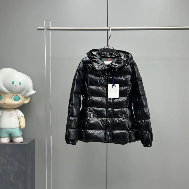 

Женский пуховик с капюшоном на осень и зиму, повседневная куртка, облегающее Боди и теплая Модная одежда, однобортное Женское пальто