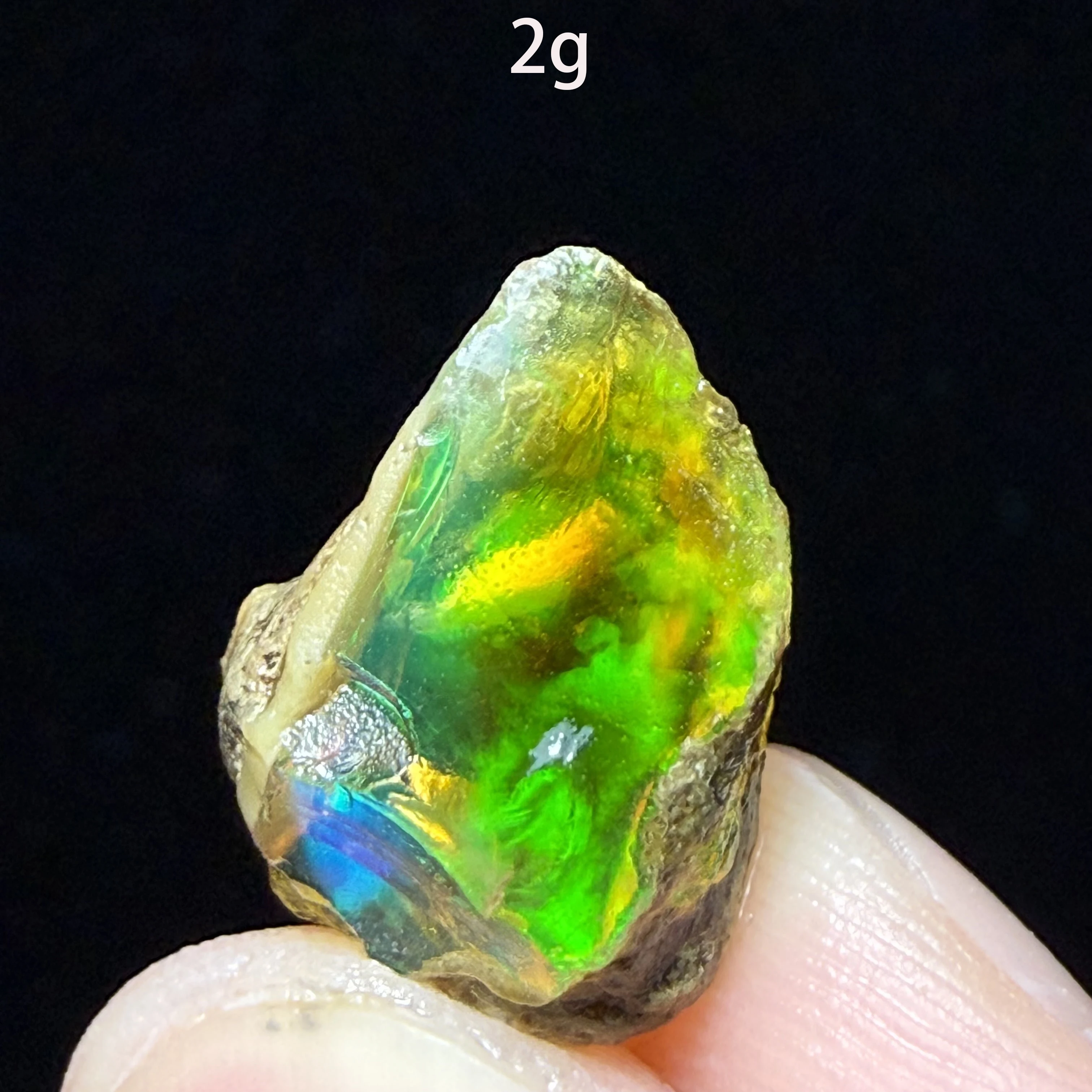 Opale colorée d'Éthiopie, pierre minérale naturelle, cristal de guérison, pierre précieuse - Activation par l'eau et émission de lumière A2-2-12