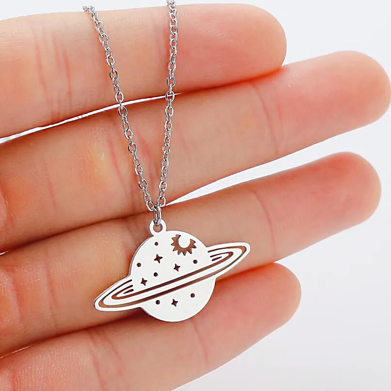Planet Saturn Star Charm Chokers Necklaces For Women Stainless Steel Chain Pendant Fashion Necklaces 2023 Collares Para Mujer