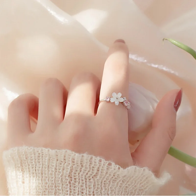 New Crystal Shell Flower Zircon Open Ring Cherry Blossoms Sakura Leaf Adjustable Wedding Rings for Women Girl Sweet Jewelry Gift