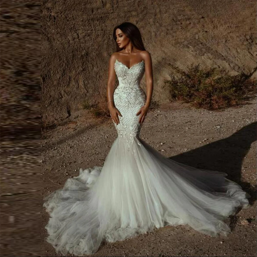 

Роскошные кружевные аппликации из бисера Свадебные платья по индивидуальному заказу с v-образным вырезом Русалка Свадебные платья Формальная вечеринка без бретелек с открытой спиной Платье невесты