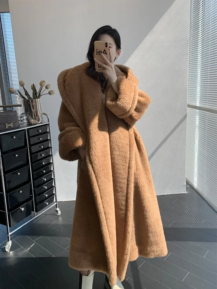 Hooded Teddy Bear Coat Apogeo Camel Silhouette Fur Coat