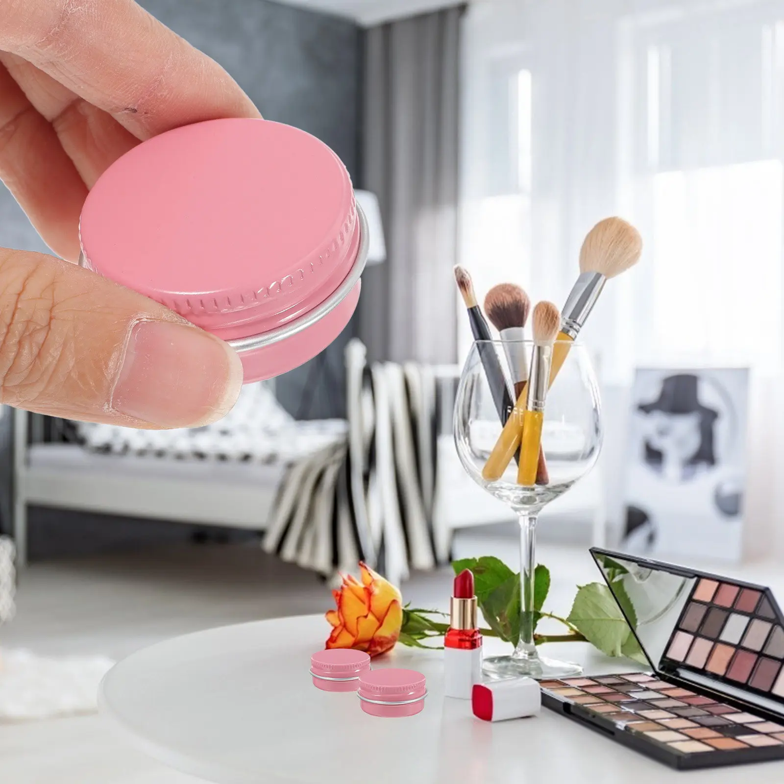 

8Pcs Round Aluminum Tin Jars Empty DIY Lip Balm Containers Makeup Cream Candy Storage Boxes Leakproof Screw Top Jar