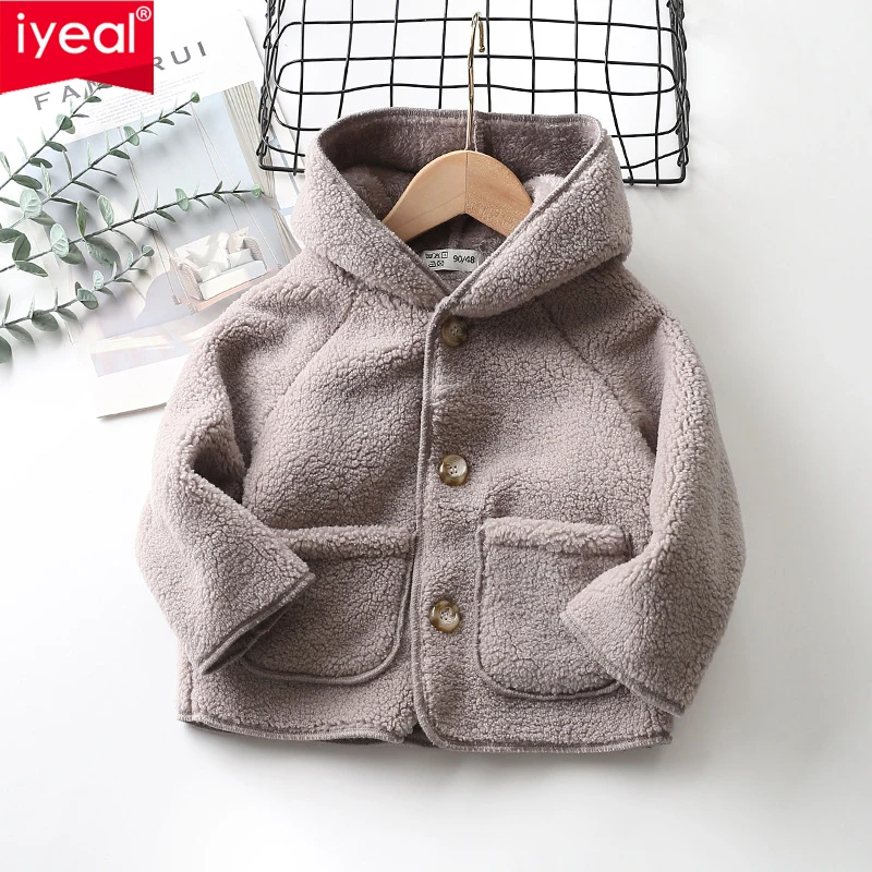 

IYEAL Children's Hooded Jacket Warm Cardigan With Plush Thick Buttons Baby Boys Girls' Autumn Winter Fleece Children's Clothing