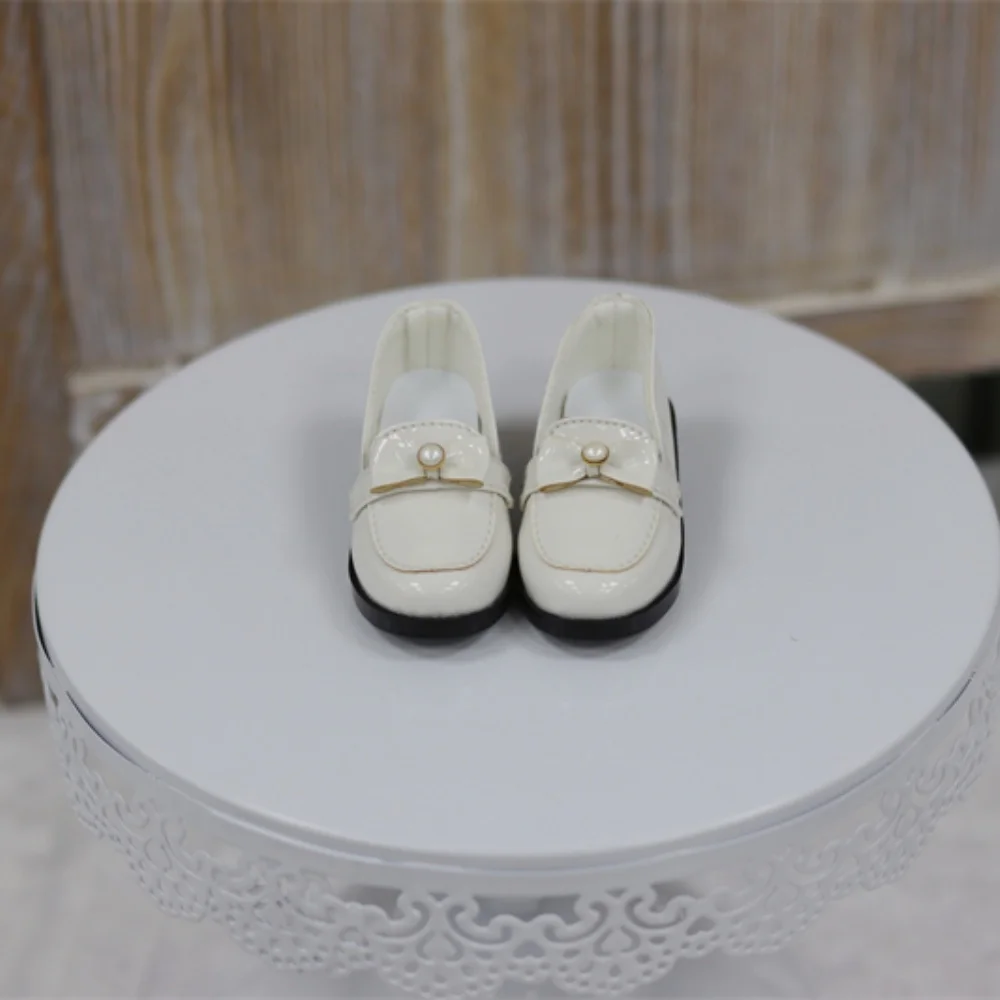 

BJD/SD Doll Shoes 1/3 Toys Girls Elegant Glossy White Black Round Toe Leather Pearl Bow Cute Daily Casual Shoes Doll Accessories
