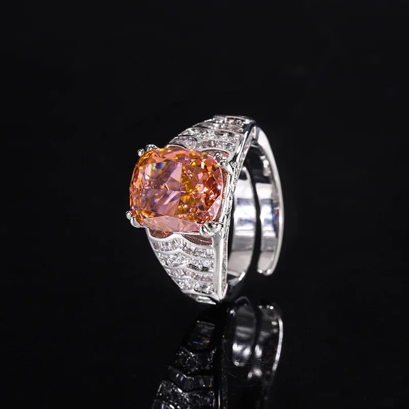 S925 Silver Plated 18K Gold Plated PT950 Platinum High Carbon Diamond Ice Flower Cut Fat Square Plated 18K Gold Temperament Ring