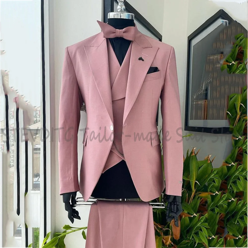 

Pink Suit For Men Elegant 3 Piece Slim Fit Single Button Peak Lapel Business Casual Wedding Suits Tailored Made Formal Clothes