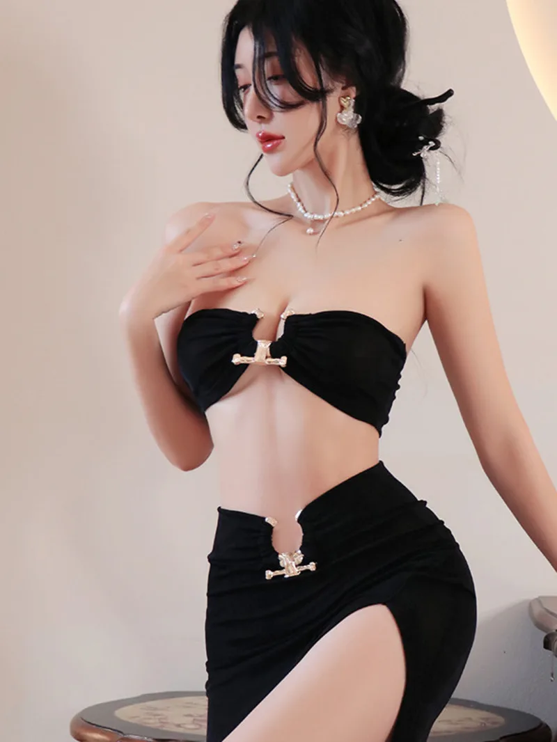 

Summer Fashion Clothing One Shoulder Metal Decoration Solid Color Elegant Pleated Asymmetric 2 peice women matching sets 56KP
