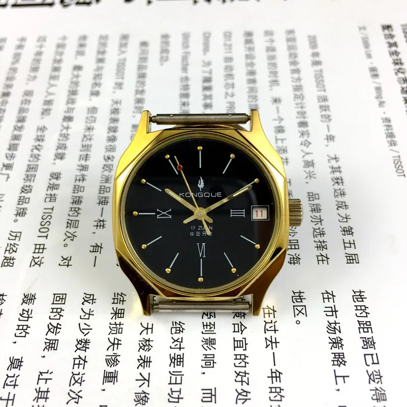 [Guangguang Shop] Liaoning Watch Factory, Peacock Brand Single Calendar Mechanical Watch, Yellow Shell Black Surface, Free Strap - view 2
