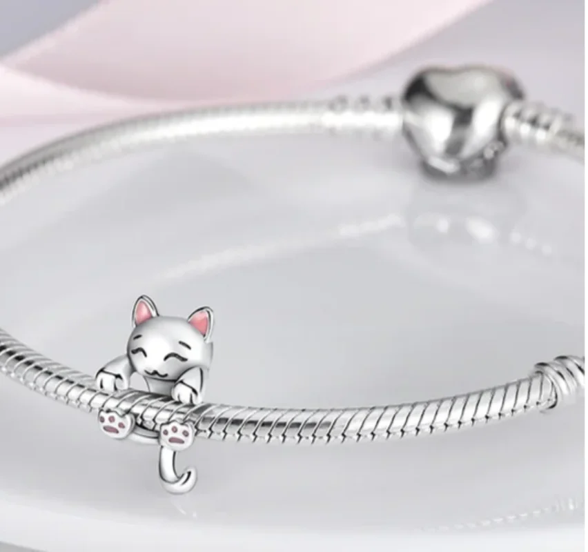 2024 Hot selling Exquisite Cartoon Cat 925 Charm Beads Suitable for PAN Women's Bracelet Pendant European Jewelry