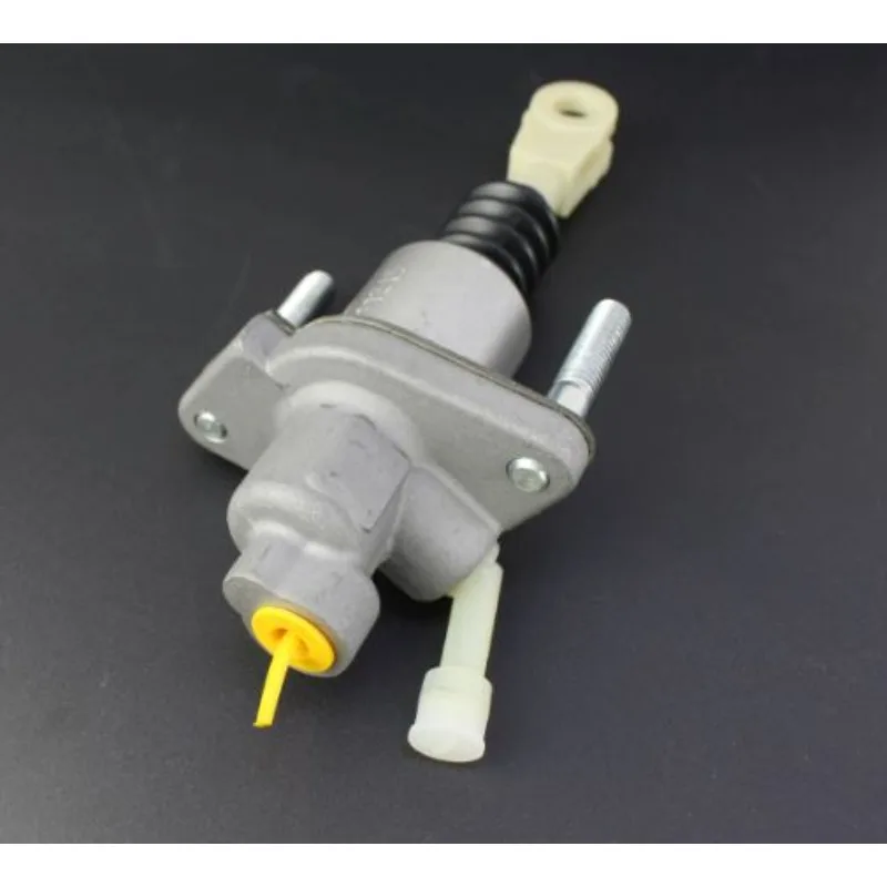 

Brand New Genuine Clutch Master Cylinder for Changan Alsvin 2009 2010 2011 B201061-0500