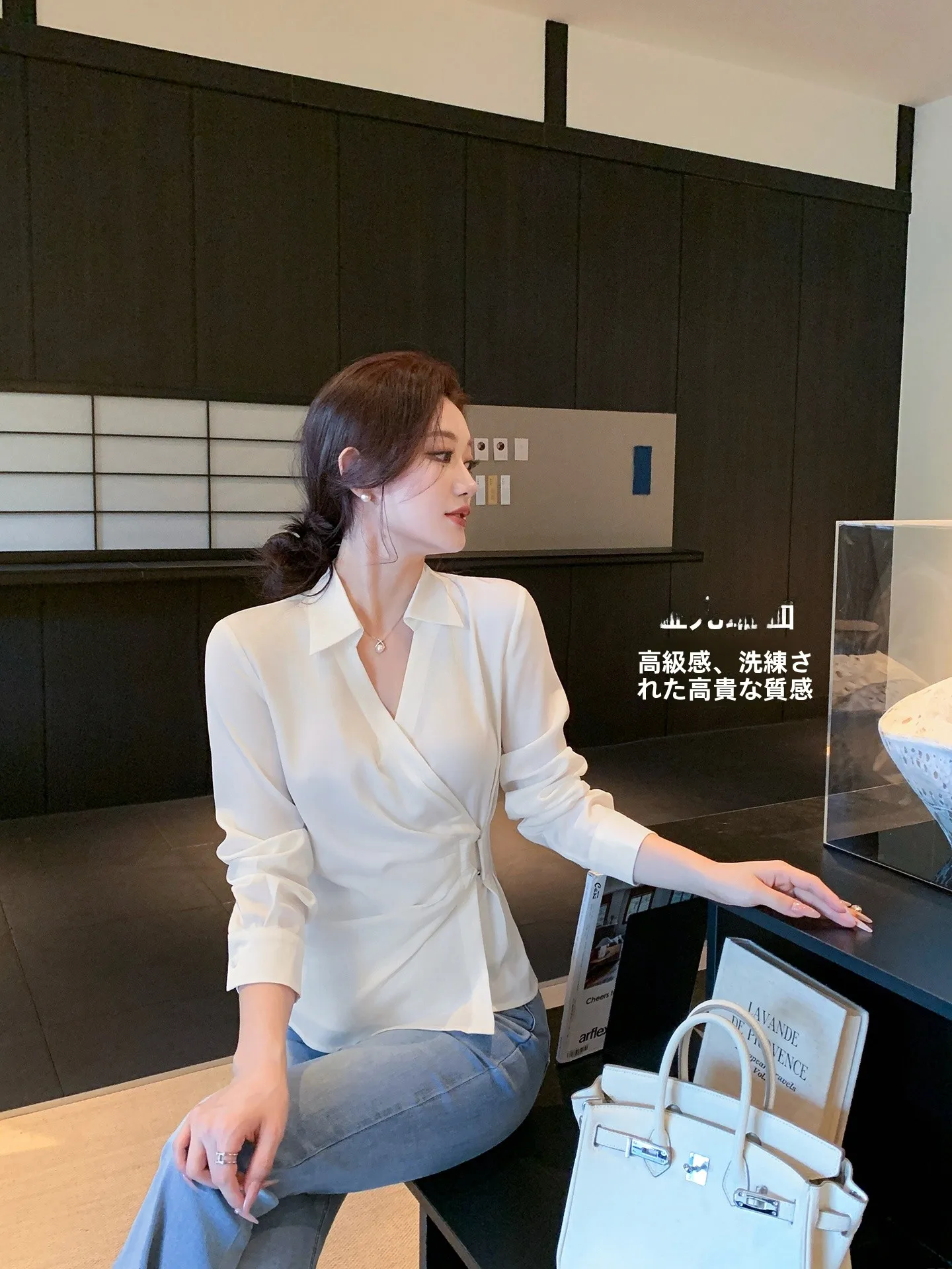 

Lin Guanlan Silk Satin Chiffon irt Women's Spring V-ne Waist-cinched Commute Ele Maturi Korean Sle Top