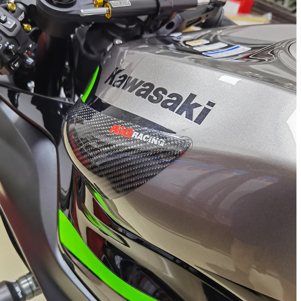 ZX-6R 2024 New Motorcycle carbon fiber fuel tank guard housing decorative slider For Kawasaki ZX6R 636 2019-2022 2023 2024