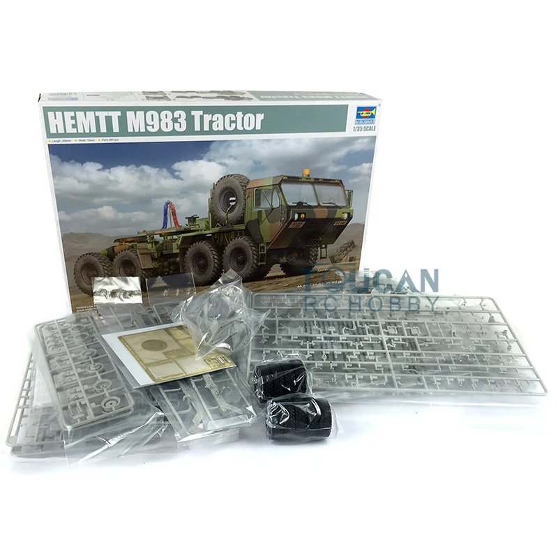 1/35 Scale Trumpeter 01021 HEMTT M983 Heavy Type Tractor Plastic Static Display Model Toys Building Kit Car TH05324