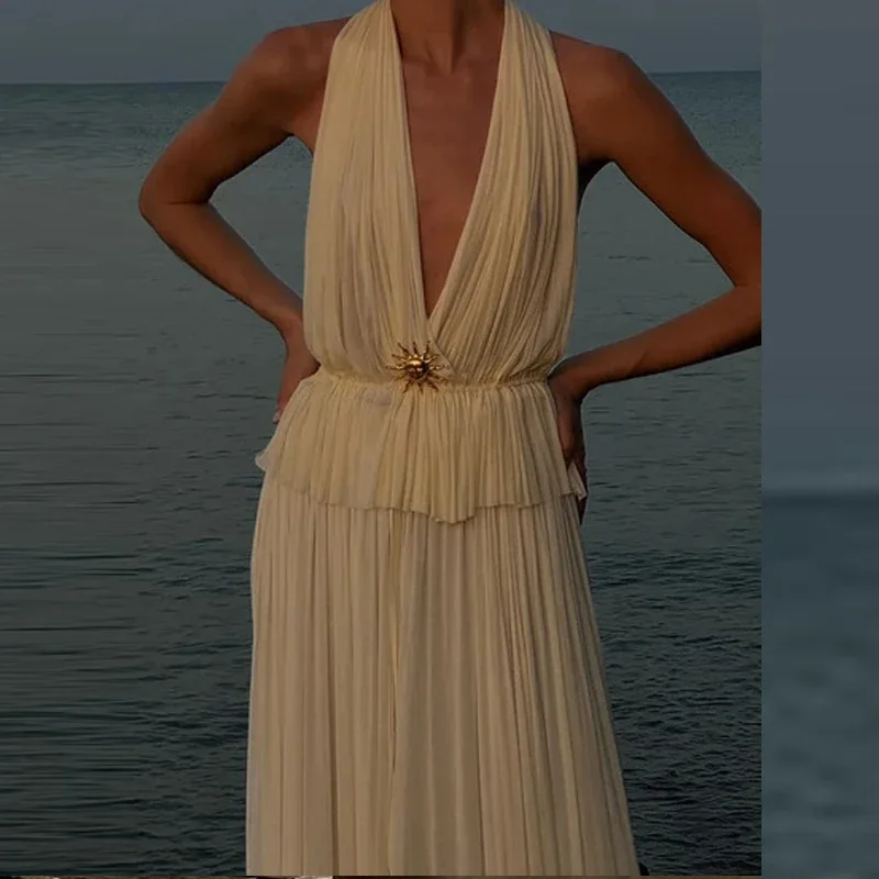 

Fashion Solid Color Beach Vacation Outfits Casual Pleated Loose Cover-up New Halter Deep V Neck Backless Tops&Half Skirts Sets