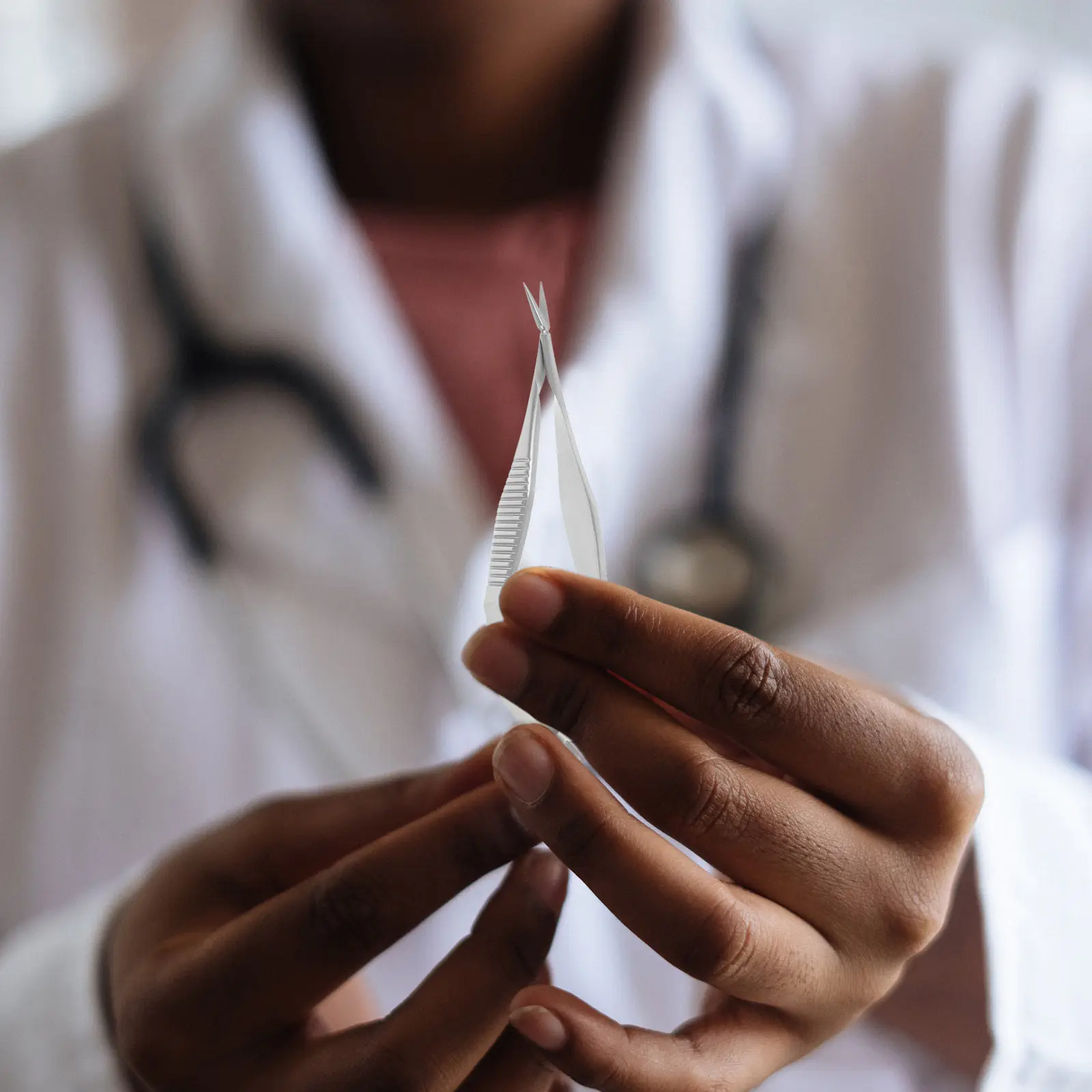 

Ножницы из нержавеющей стали с заостренными концами для век, офтальмологические, для салонов красоты, многоразовые, металлические, хирургические, прецизионные