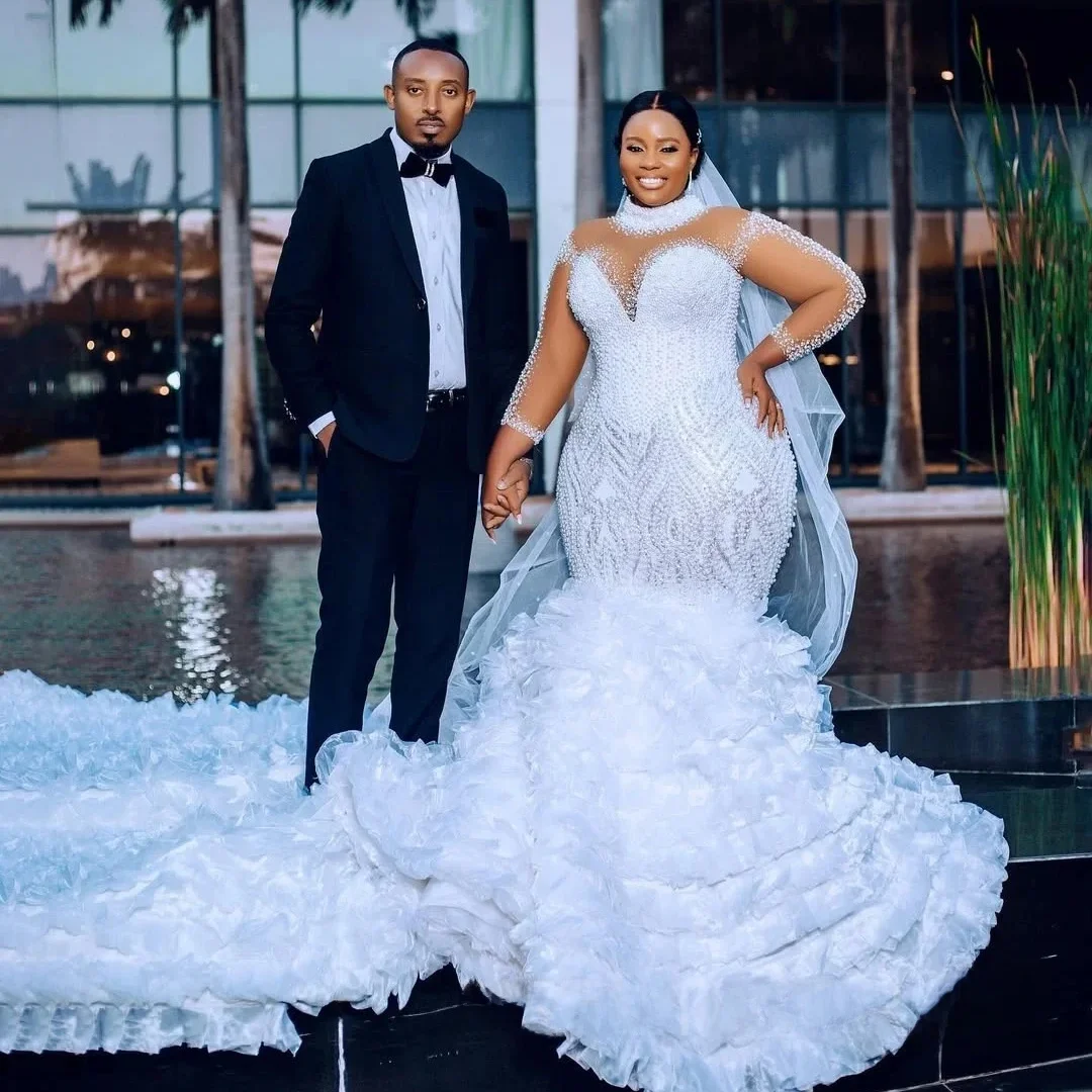 Customized Luxury Sparkling Mermaid Wedding Dress African Women's Plus Size Bride Dress Pearl Long Sleeve Layered Wedding Dress