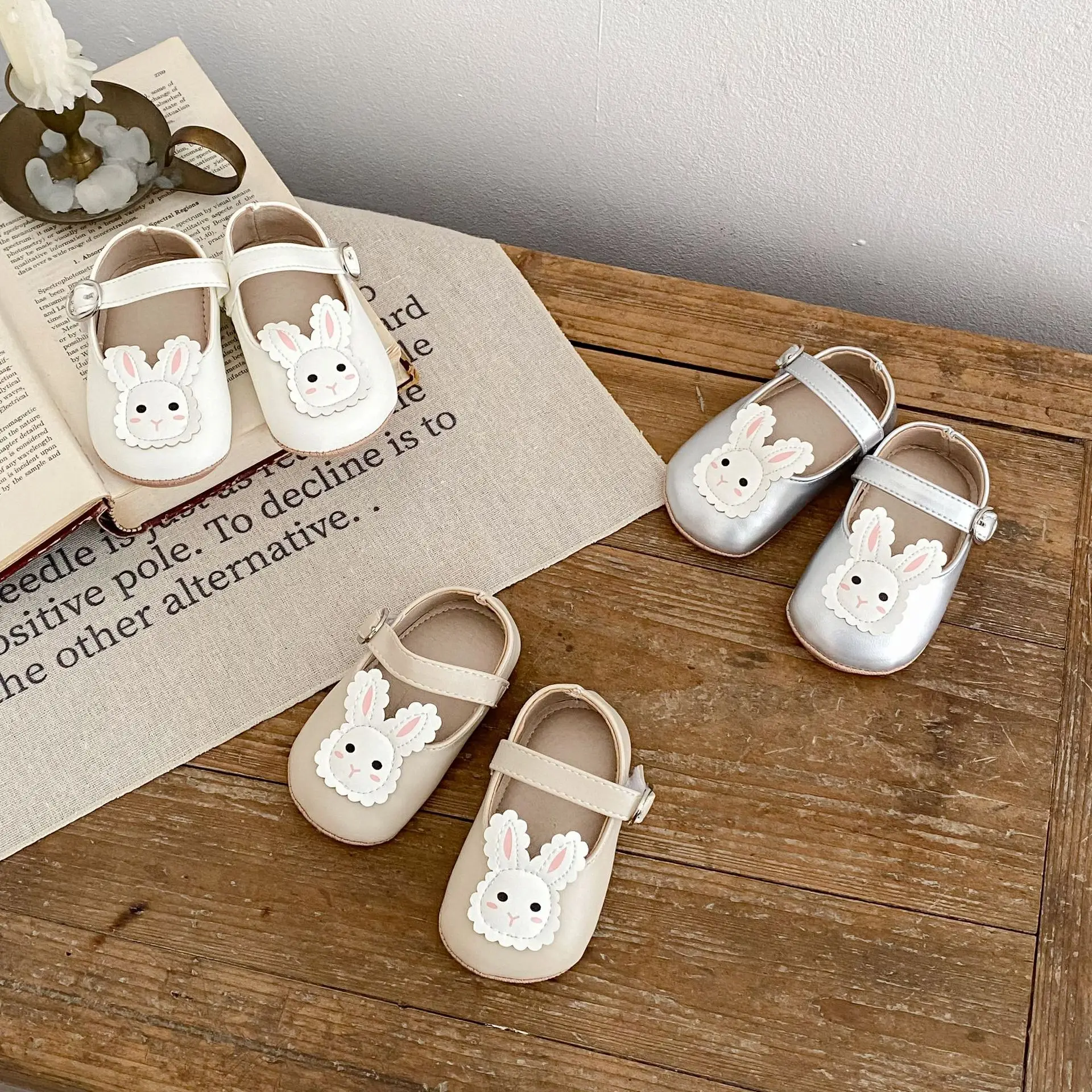 

2025 Summer Baby Girl PU Leather Shoes Bunny Cute Soft Sole Mary Janes Single Strap Non-Slip 0-12 Months