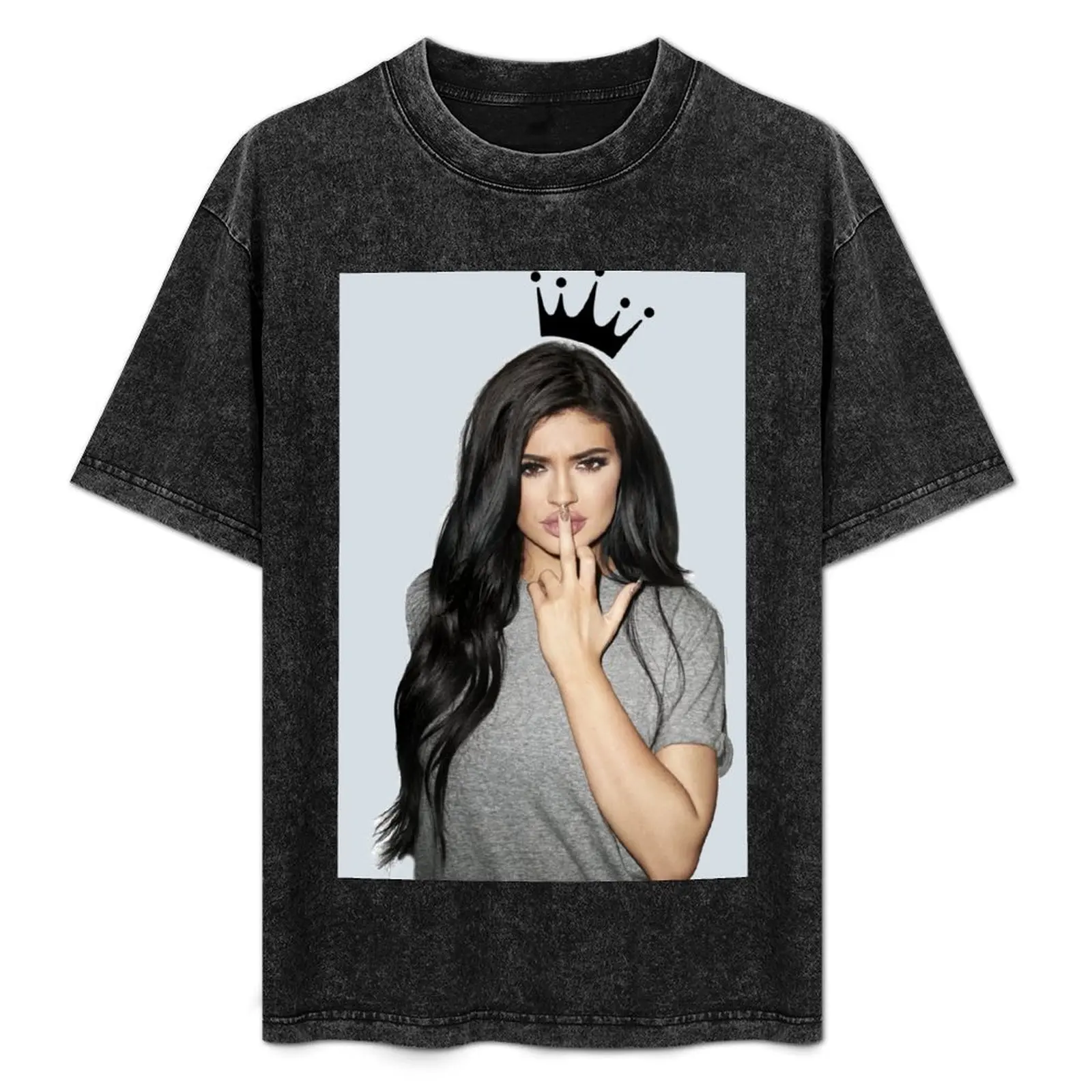 

Kylie Jenner Flips Off T-Shirt Plus Size Solid Color T-Shirt