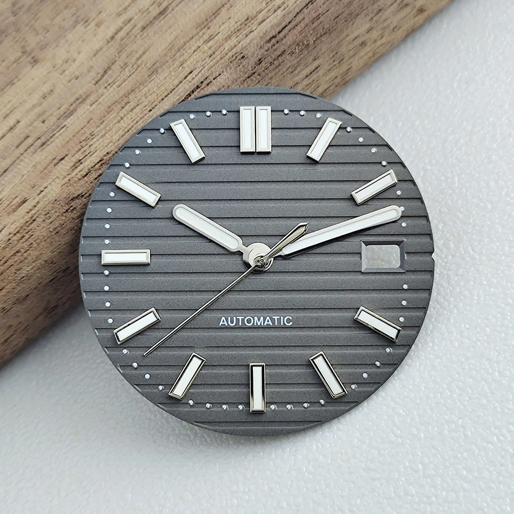 NH35 Unmarked Dial Custom Logo 29.8mm Nautilus Dial Green Illuminated Dial, Suitable for NH35 Movement Accessories view 2