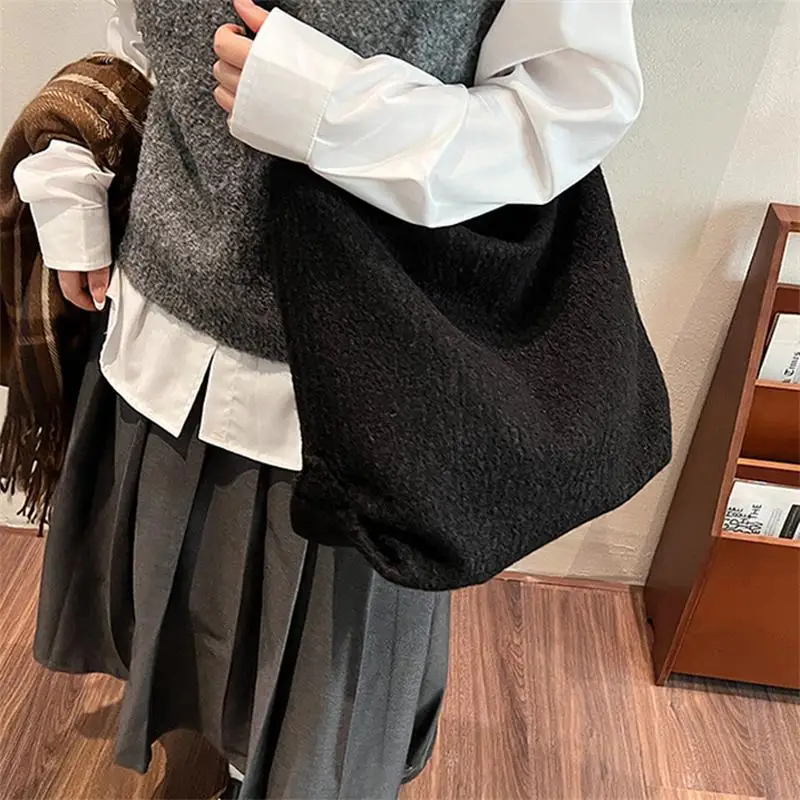 حقيبة كتف نسائية من القطيفة للخريف والشتاء بسحاب ذات سعة كبيرة وحزام كتف واحد وحقيبة كروس بسيطة للركاب #2