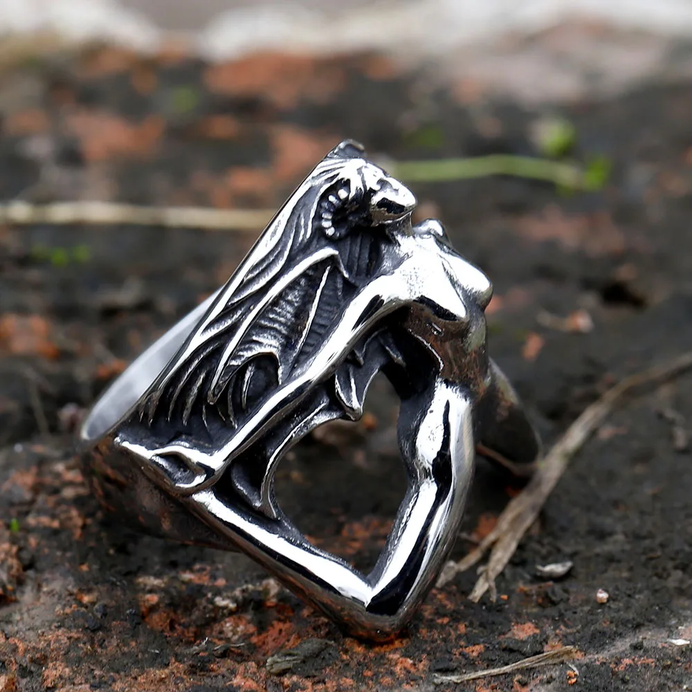 NEW Men\'s 316L stainless steel rings Dropshipping 3D women body shape gothic punk Motorcycl Jewelry Gifts free shipping