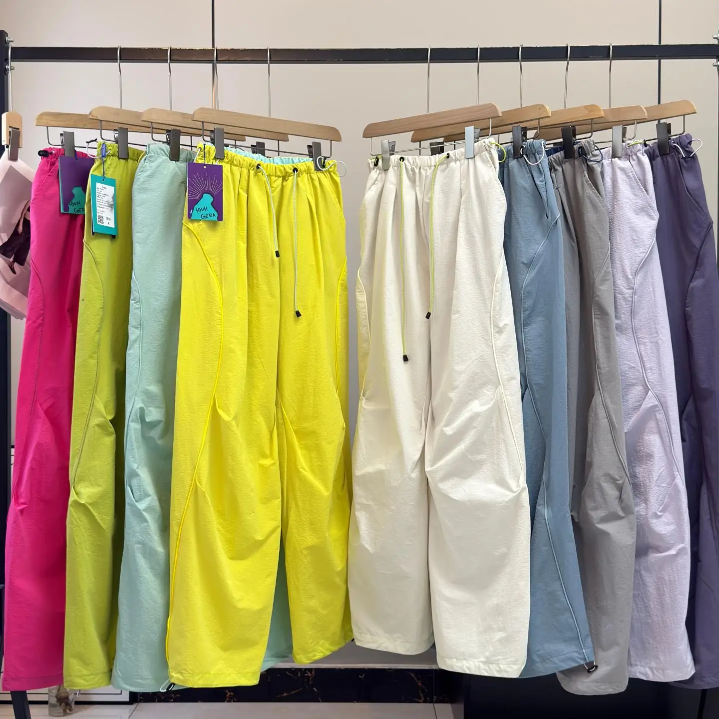 Outdoor Lightweight Breathable Quick Dry Waterproof Foldable Paratrooper Workwear Casual Pants for Men And Women Couples