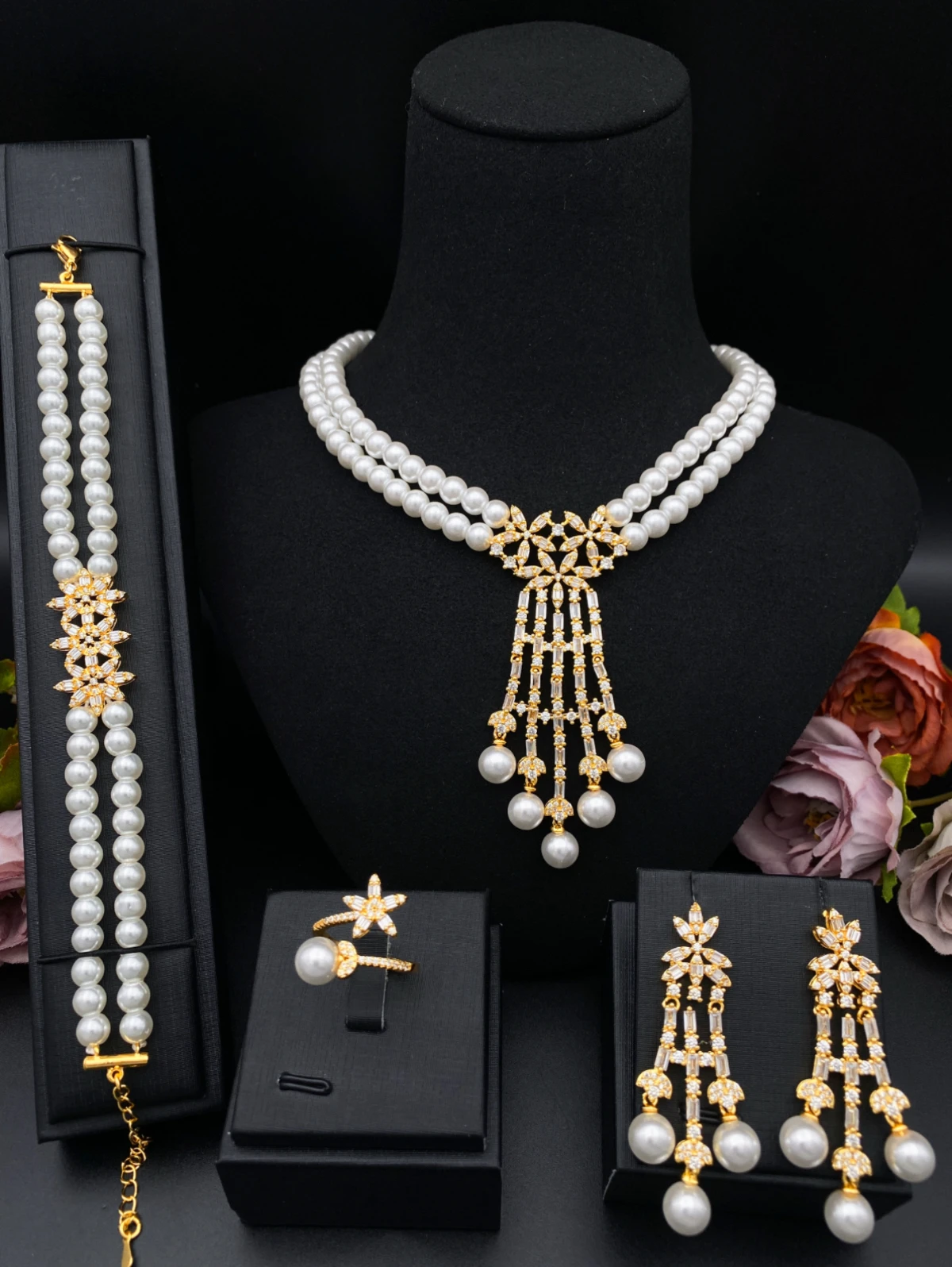 

Ожерелье, браслет, кольцо и серьги-гвоздики Falair с искусственным жемчугом, комплект украшений, подходящий для женских свадебных аксессуаров.