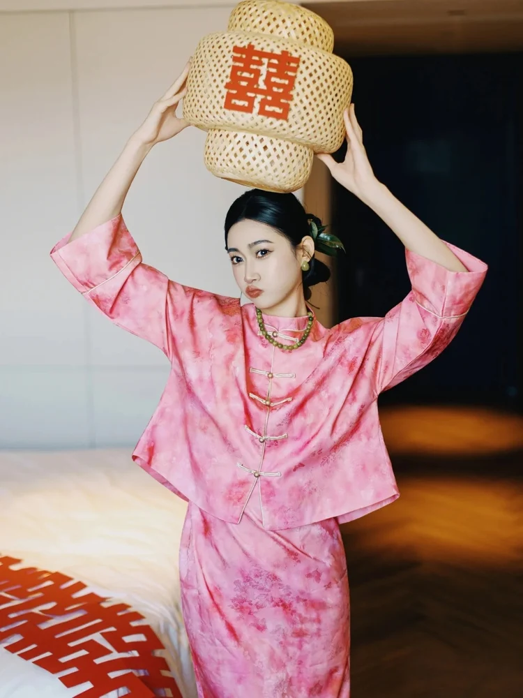 

Autumn Winter Long Sve Pink Guaa Chinese Sle Morning Robe Engagement Wedding Traditional Chinese Long Dr Set