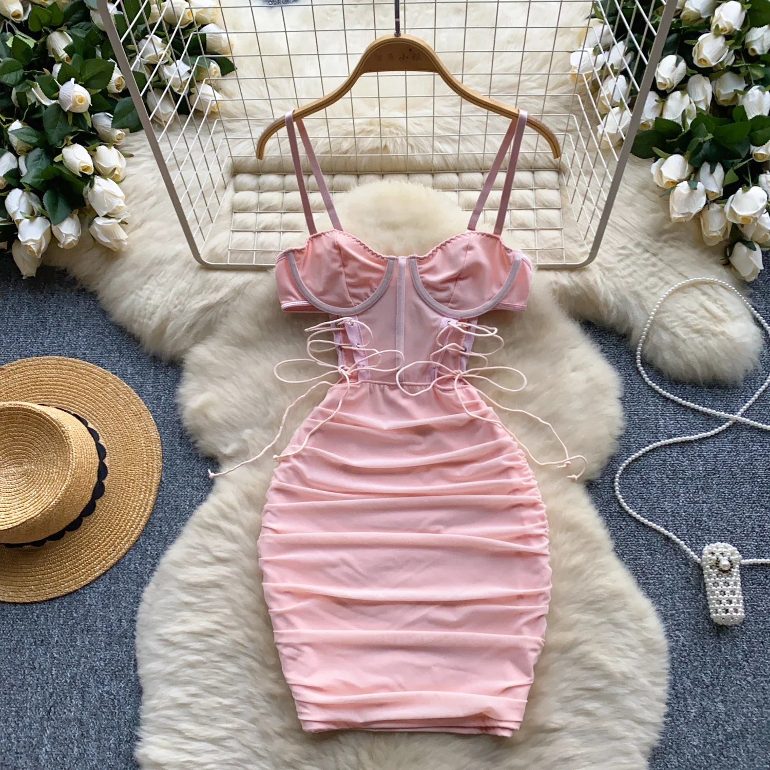Elegancka seksowna wycięta bandażowa sukienka z odkrytymi ramionami słodka sukienka letnie wakacje na plaży Vestidos szczupłe sukienki damskie