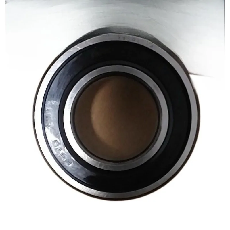 

36602-23430 Подшипник шестерни переднего моста 18 зубьев для трактора Kubota M854 954 1004