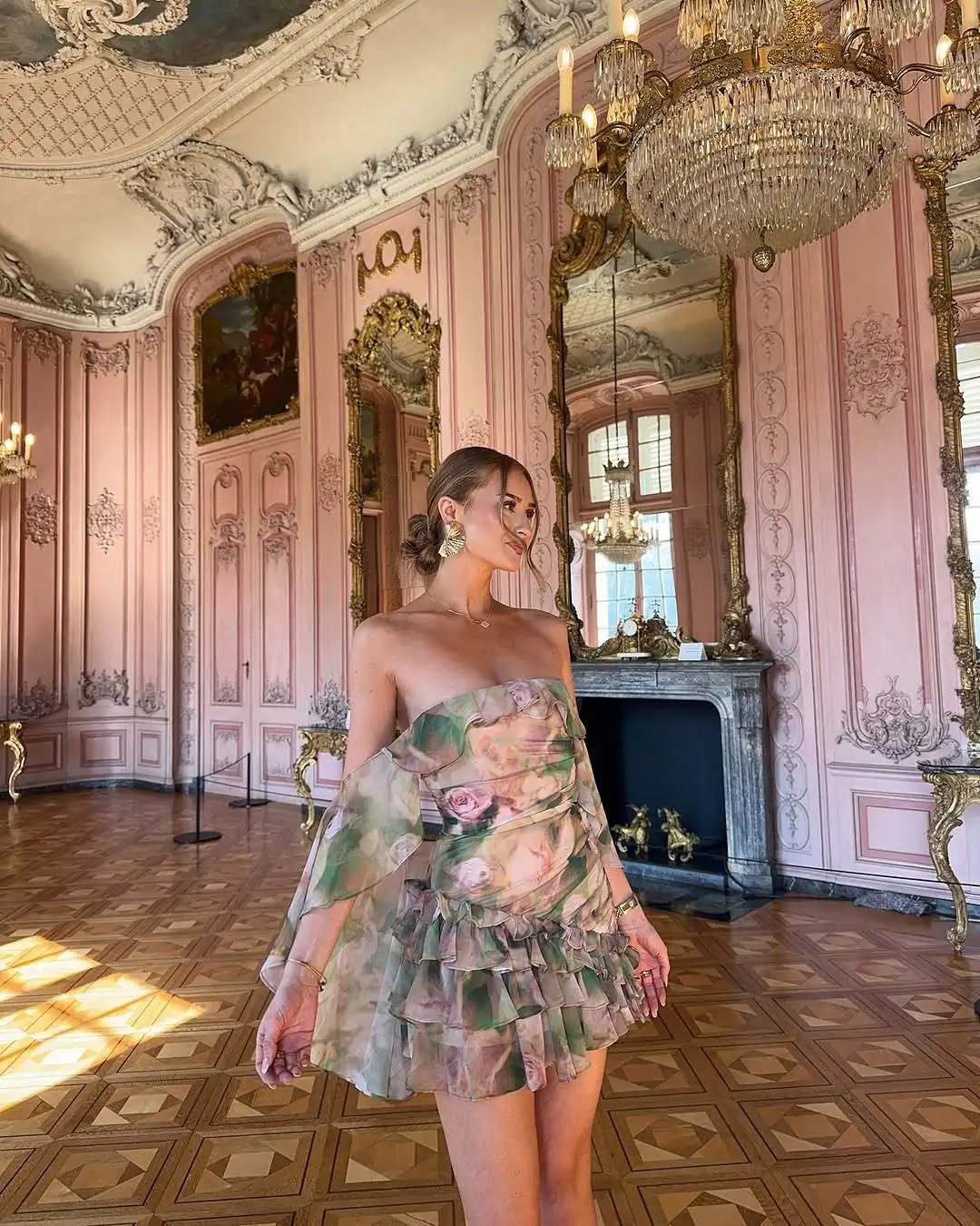 

Women's Floral Print Off-Shoulder Mini Dress Fashion Sheer Ruffled Layered Flared Gown Elegant Formal Outfit Parties Weddings