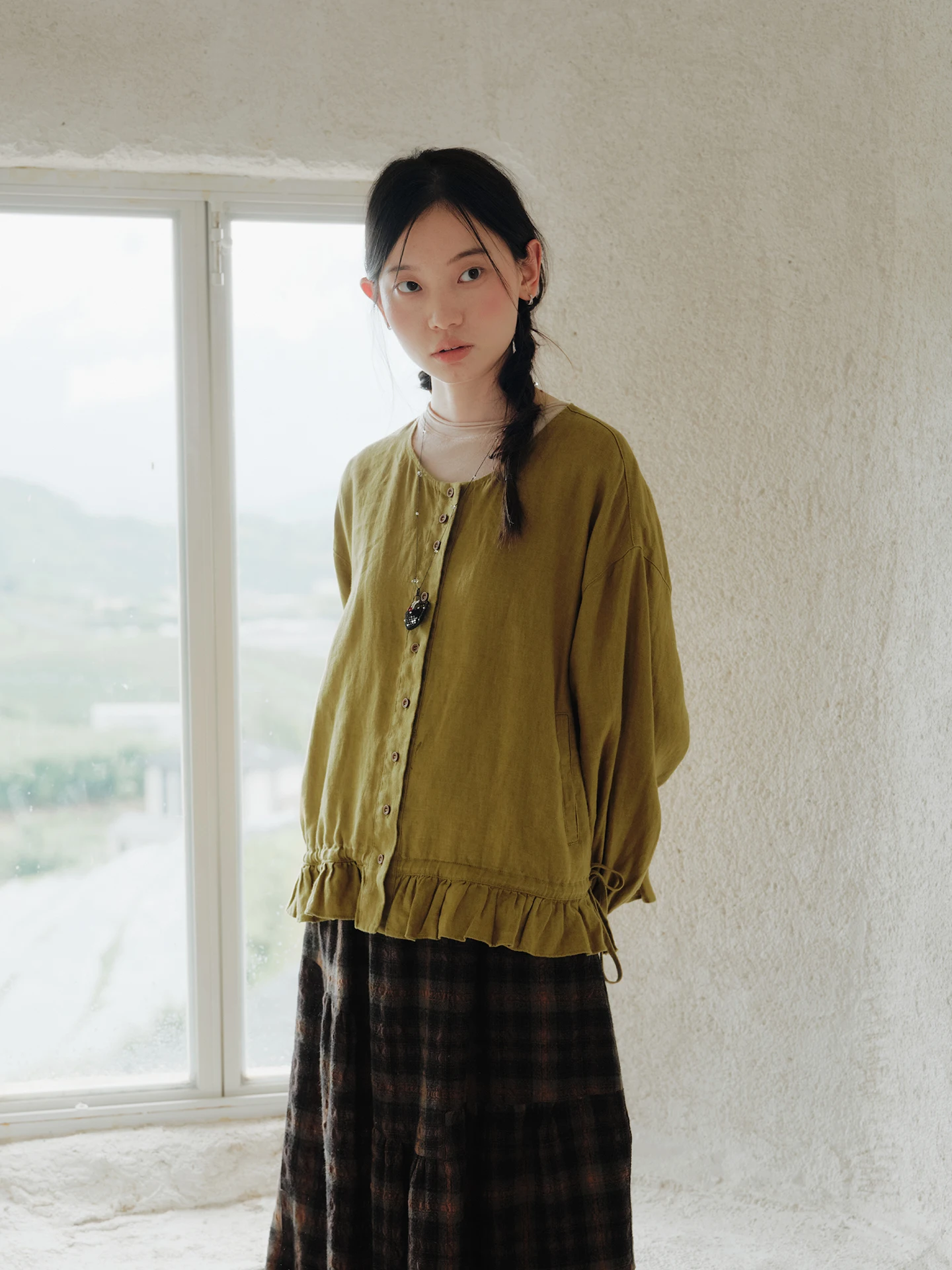 Loose Women's Pure Linen Shirt Drawstring Hem Top Autumn Fashion Casual Comfortable Fit Long Sleeve Button down Blouse