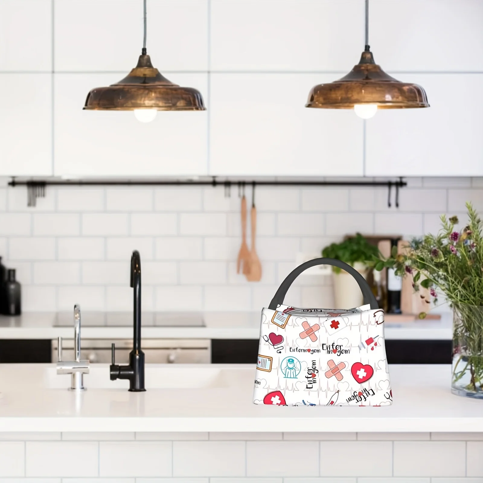 Reusable Medical-Themed Insulated Lunch Bag with Thermal Seal Zipper EKG Heart Design Unisex Cooler Tote for Travel Office