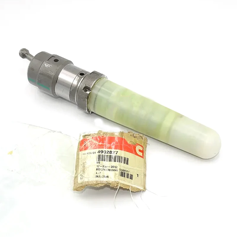 SAA6D170E-3 Engine Fuel Injector 6560-11-1110 6560-11-1111 6560-11-1112 6560-11-1113 6560-11-1114 for PC1250LC-7 Excavator