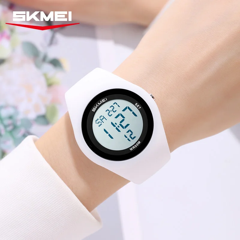 Thumbnail 4 - #7 Cheapest Multi-Function Electronic Watches Deals You Can Get