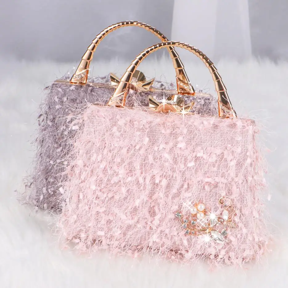 Sac à main carré avec pompon pour femme, robe formelle pour femme, sacs de soirée assortis, sacs en fourrure avec appliques de perles, cadeau élégant, nouveau, 2024