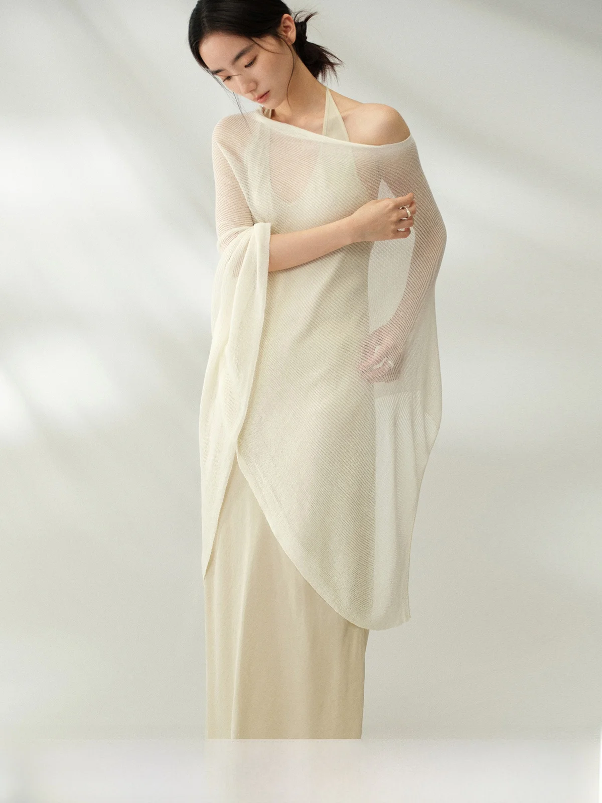 

MURMURMI Asymmetric Knitted awl Sun Protection irt Transparent Feel Loose Fit Long Sve Women's Spring Faion Top