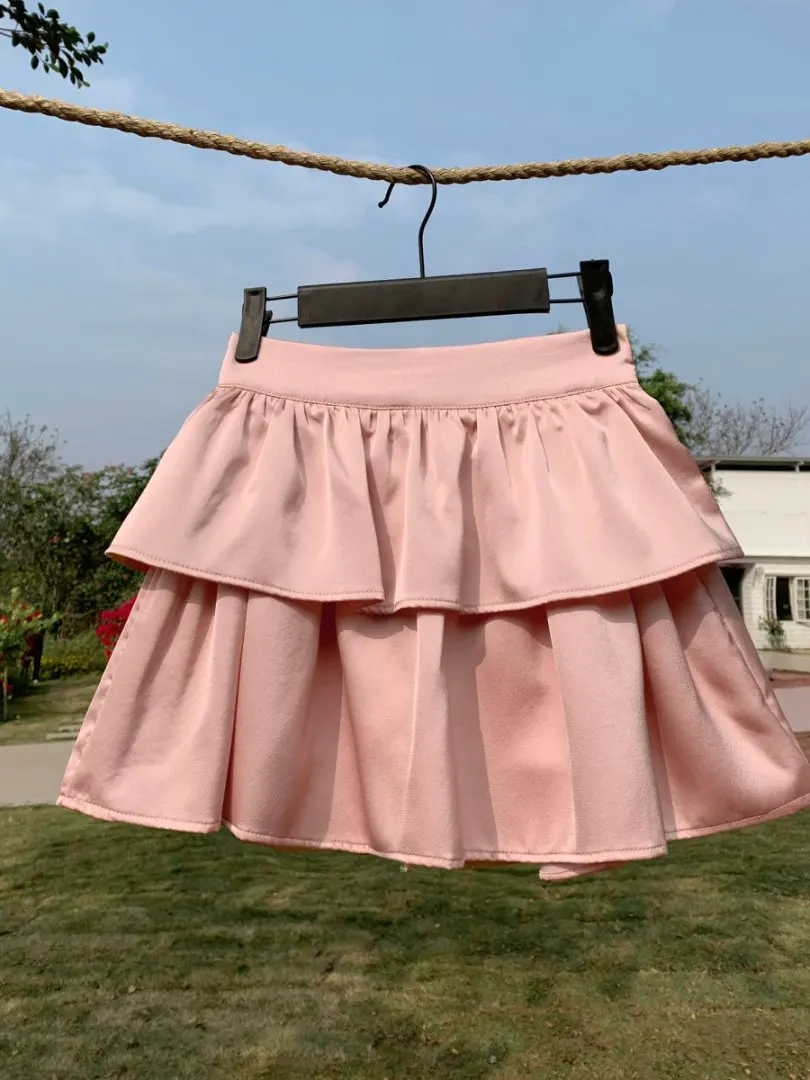 ピンクのサマーラッフルサテンケーキスカート、女性用ハイウエストカジュアルボールガウン、スイートショートスカート