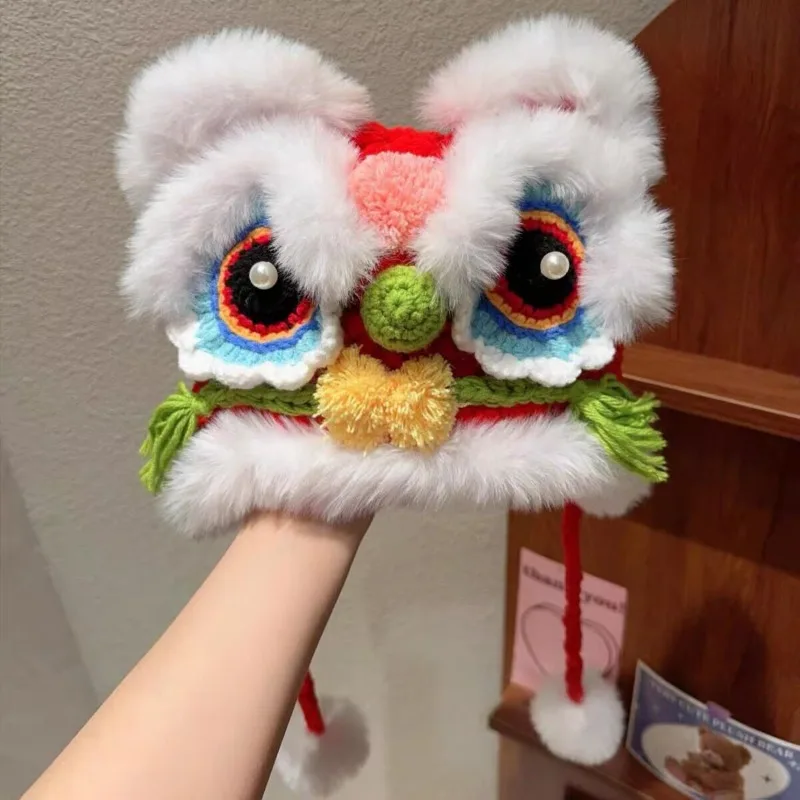 

Новая зимняя вязаная шапка-бини из искусственного меха норки в стиле танца льва на Новый год, ручной работы, теплая, милая, традиционная, в стиле тигра, плюшевая, мультяшная