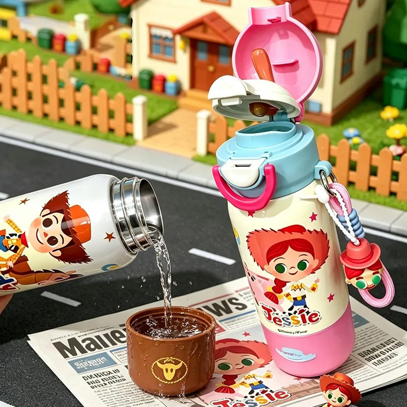 X&W Toy Story Thermal Cup Cartoon Buzz Jessie Vacuum Flasks 316 Stainless Steel Ice Tumbler with Pop-up Lid＆Ornament Kids Cups