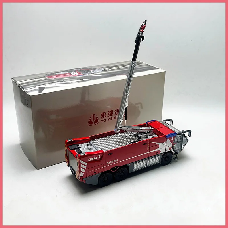 

Масштабная модель пожарной машины COBRA 3 (1:43) из сплава, статическая коллекционная модель, украшение, праздничный подарок, игрушка, сувенир