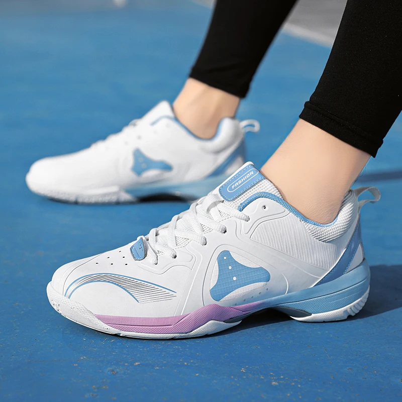 Professional Sports Shoes Table Tennis Shoes Men's and Women's Sports Shoes Durable and Breathable Entry Level Badminton Shoes